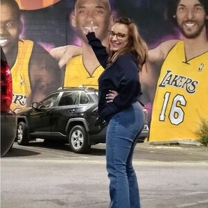 Meet your Posher, Ana